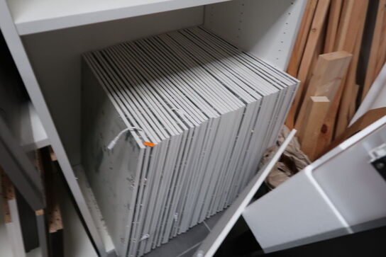 44 stk. LED-lyspaneler med INTER LIGHT IL-P595K4P med transformere i kasse