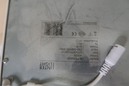 44 stk. LED-lyspaneler med INTER LIGHT IL-P595K4P med transformere i kasse