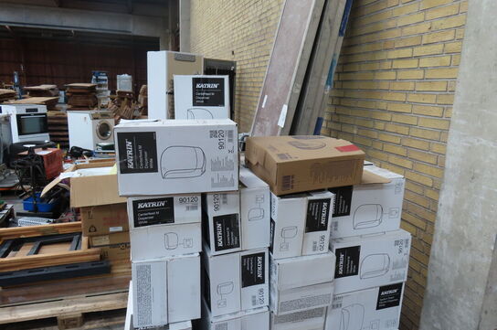 Palle med papirdispendsere 