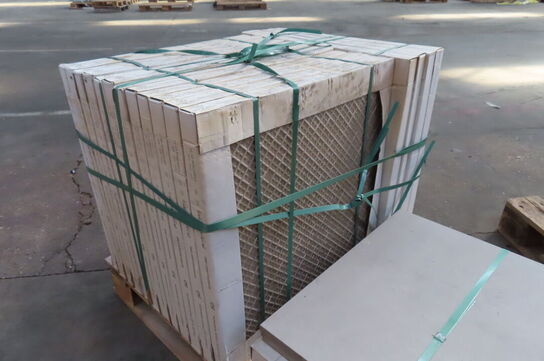 Palle med diverse klinger mv.