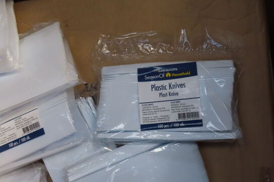 Stort parti plastikknive