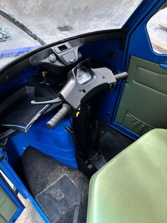 Tuktuk PIAGGIO APE 50