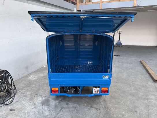 Tuktuk PIAGGIO APE 50