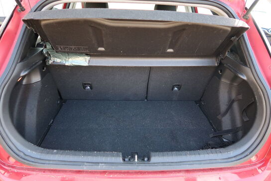 Personbil HYUNDAI I20 1.25 5-dørs Hatchback (Momsfri)