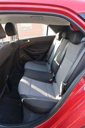 Personbil HYUNDAI I20 1.25 5-dørs Hatchback (Momsfri)