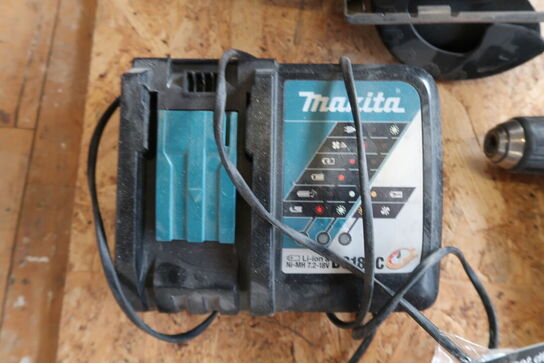 2 stk. Makita akku boremaskiner + rundsav & lader 