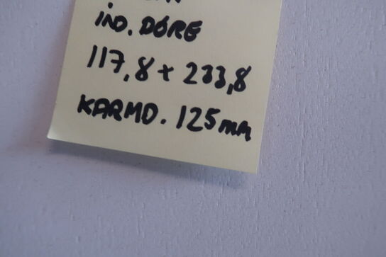 Indvendige døre med karm - 117,8x233,8 cm