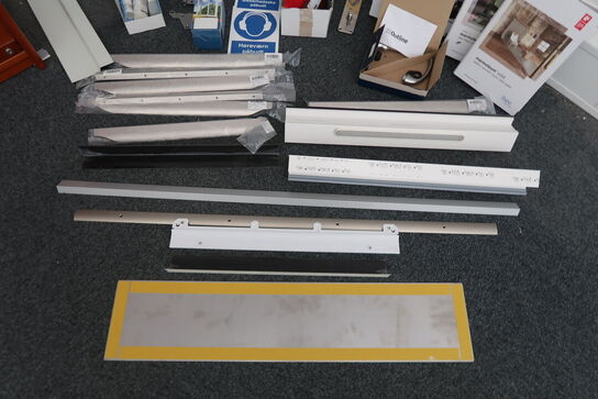 Diverse lister, beslag m.m. 