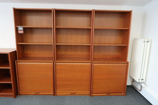 9 stk. Skabe med indbygget jalousiskabe