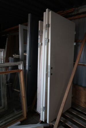 Diverse døre om vinduer - se billeder 