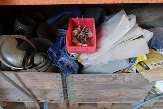 Pallereol med indhold 