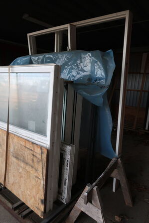 Diverse døre om vinduer - se billeder 