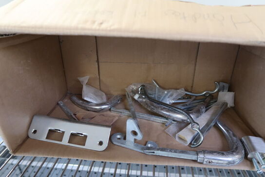 3 fags dobbelt salgsreol INKL. indhold 