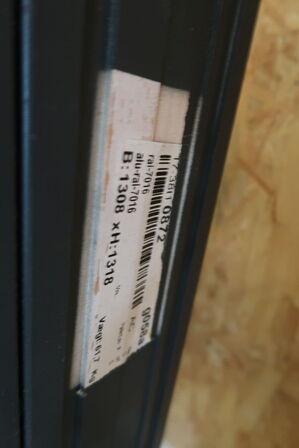 Outrup topstyret vindue - 124,3x57,9 cm 