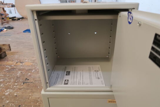 2 stk. Værdiboks, Format F2 m/nøgle - 380x380x350 mm