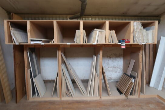 Diverse plader, træ m.m. 