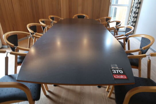 Konferencebord med 12 stole 
