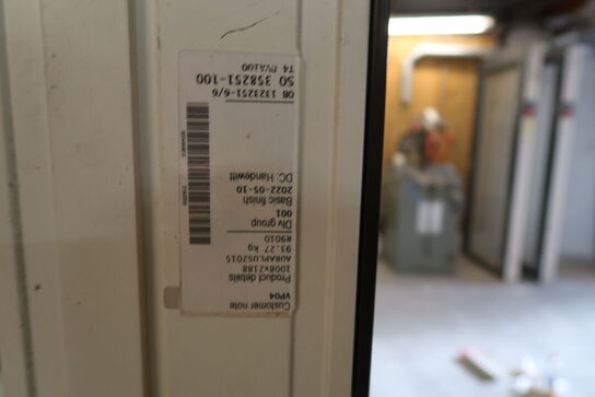 2 stk. Vinduer - 100,8 x 218,8 cm 