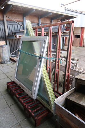 Diverse døre om vinduer - se billeder 