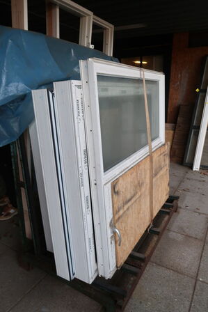 Diverse døre om vinduer - se billeder 