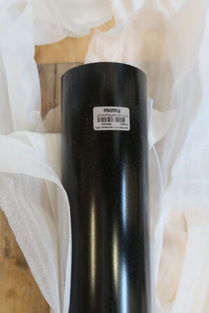 Nedløbsrør i sort stål - 300 cm x Ø 90mm