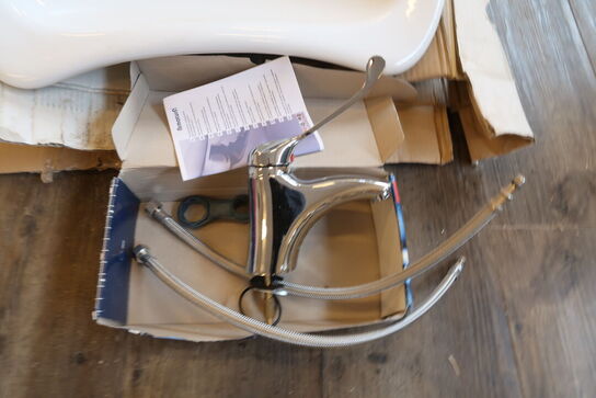 Sano vask med armatur