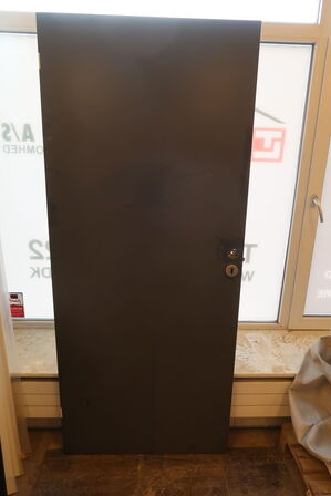 Diverse dele til køkken + dør 