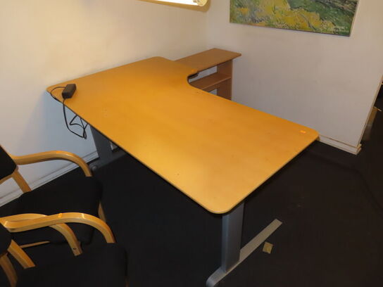Hæve/Sænkebord med kommode