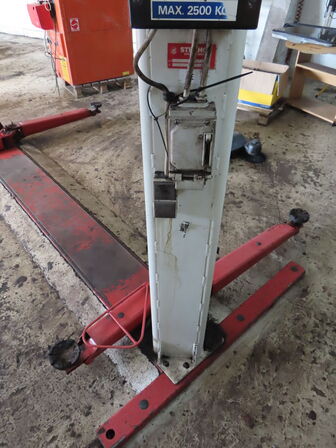 2 søjlet lift (2500 kg) STENHØJ