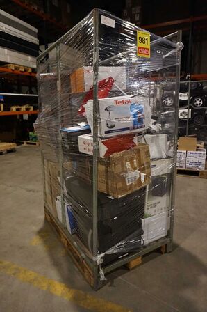 Palletårn med elektronik varer m.m. (MOMSFRI)