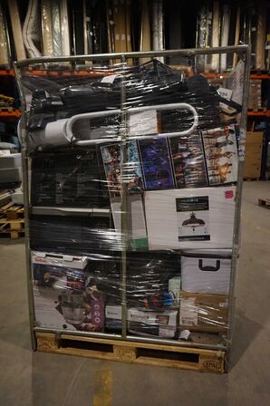 Palletårn med elektronik varer m.m. (MOMSFRI)