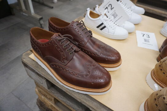 Sko GRENSON 