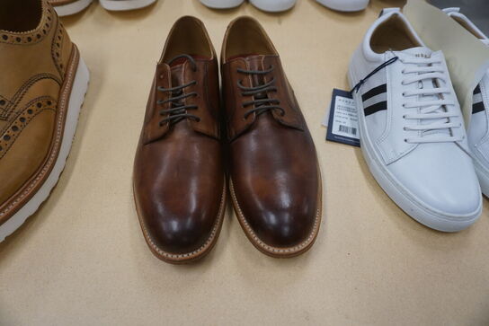 Sko GRENSON 
