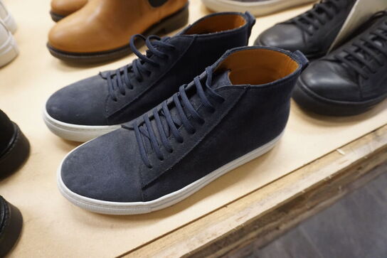 Sneakers SUNNY SUEDE BERKELEY 
