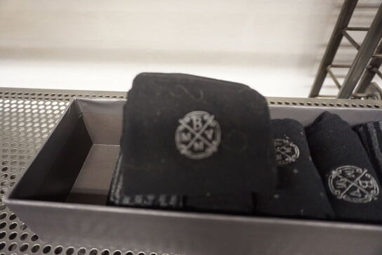 4 kasser med strømper BERKELEY