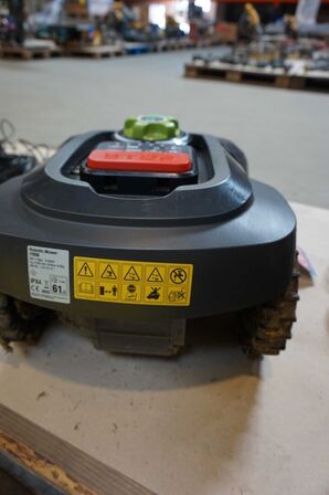 Grouw - Robotplæneklipper 600M2 App Control​ 