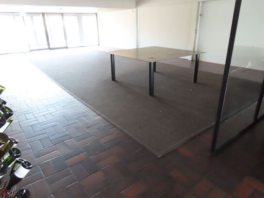 Gulvtæppe, ca 4x10 meter