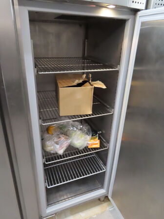 Køleskab med 2 døre GRAM Plus M 1400