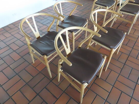 4 stk. Y-stole HANS J. WEGNER CH24 med hynder