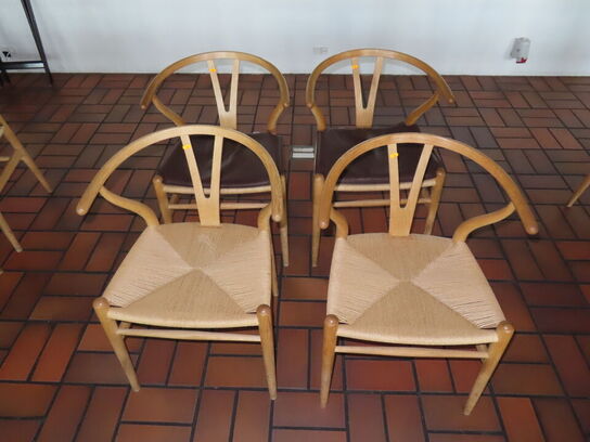 4 stk. Y-stole HANS J. WEGNER CH24 med hynder