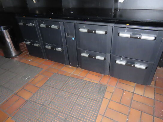 Kølebord med 8 skuffer til ølkasser GAMKO TC-100 Euro-line