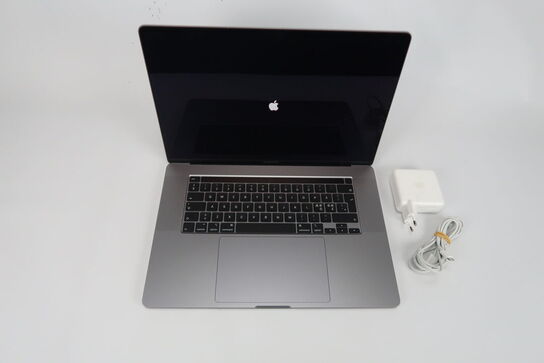 Apple Macbook Pro I7-9750H 16"