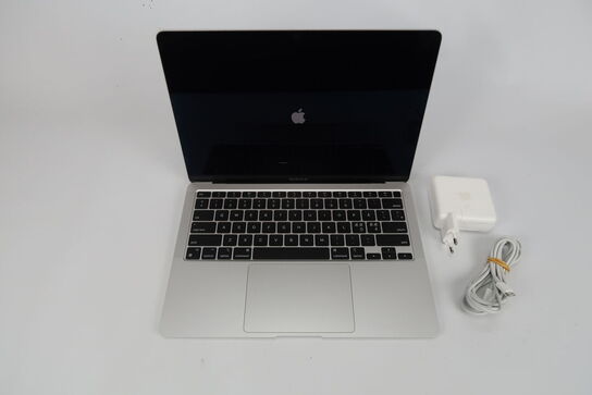 Apple Macbook Air M1 13" 