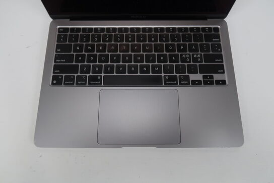 Apple Macbook Air M1 13" 