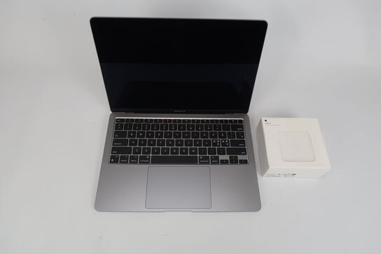 Apple Macbook Air M1 13" 