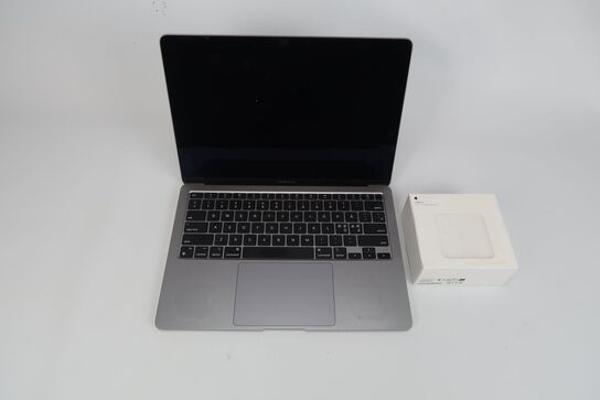 Apple Macbook Air M1 13" 