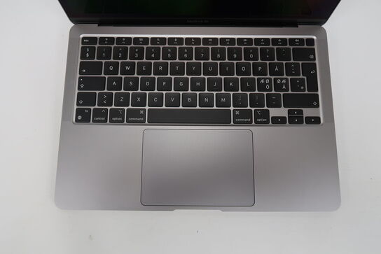Apple Macbook Air M1 13" 
