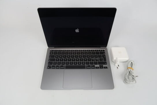 Apple Macbook Air M1 13" 