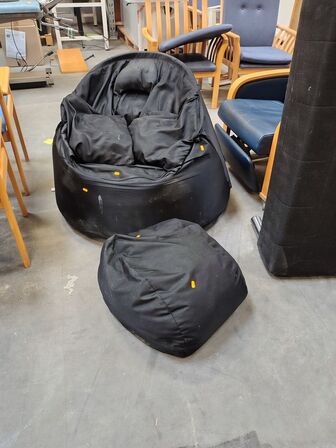 Protac SenSit kuglestol med skammel