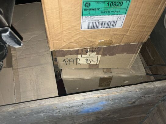 palle med div lyskilder of farvefiltre til par 64